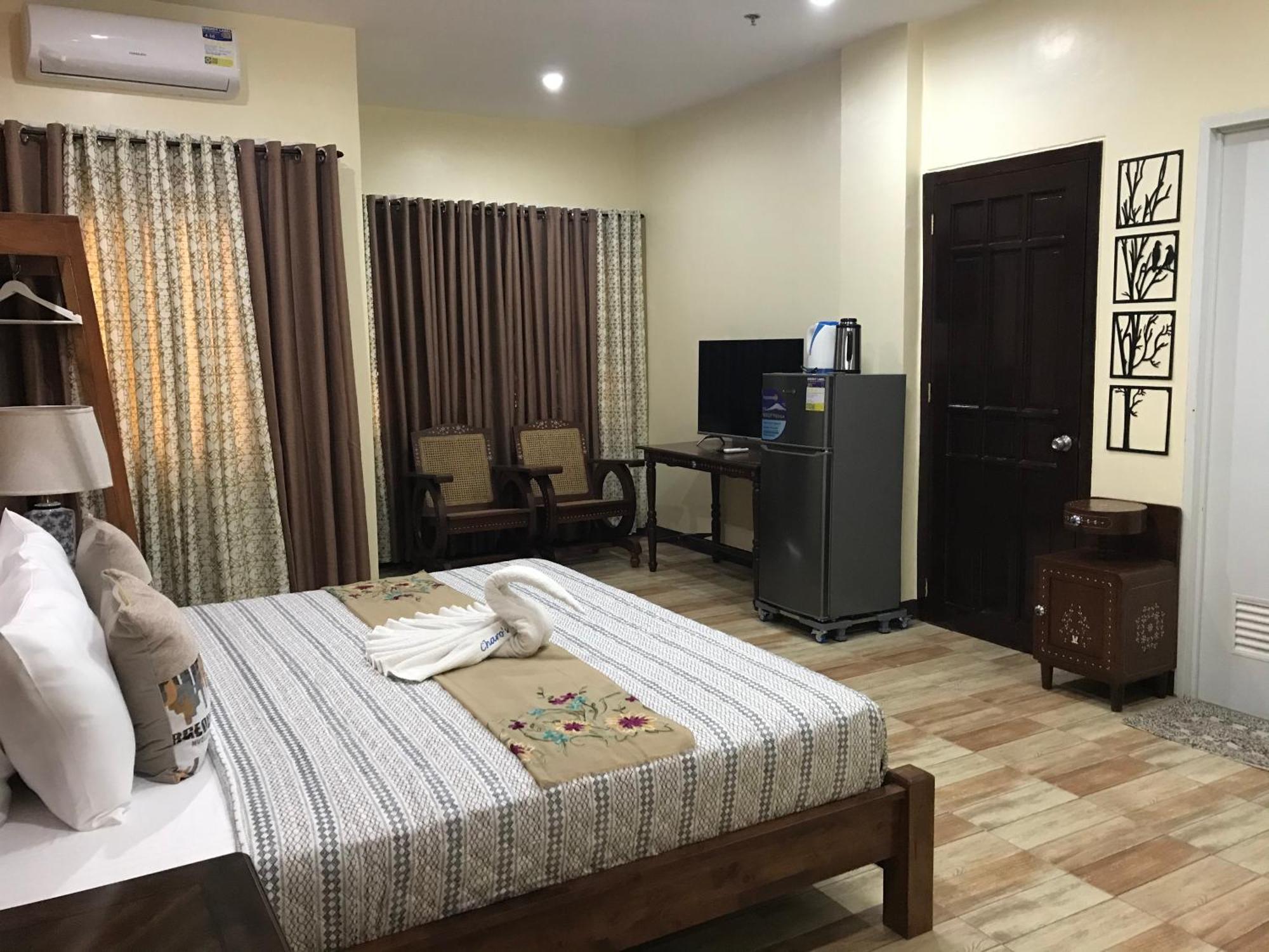 Charos Dormitel Hotel Dumaguete City Ngoại thất bức ảnh