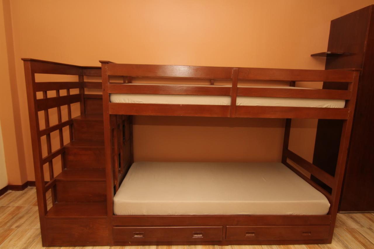 Charos Dormitel Hotel Dumaguete City Ngoại thất bức ảnh