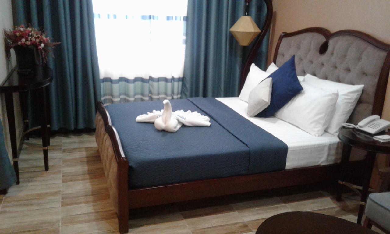 Charos Dormitel Hotel Dumaguete City Ngoại thất bức ảnh